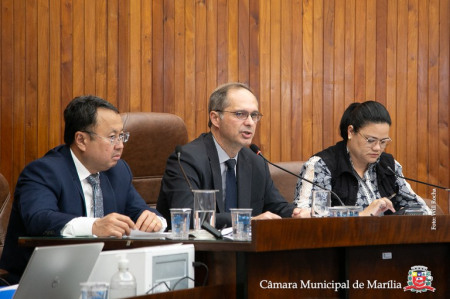 Câmara retoma sessões com regularização de áreas e criação de programa de farmácias Câmara retoma sessões com regularização de áreas e criação de programa de farmácias